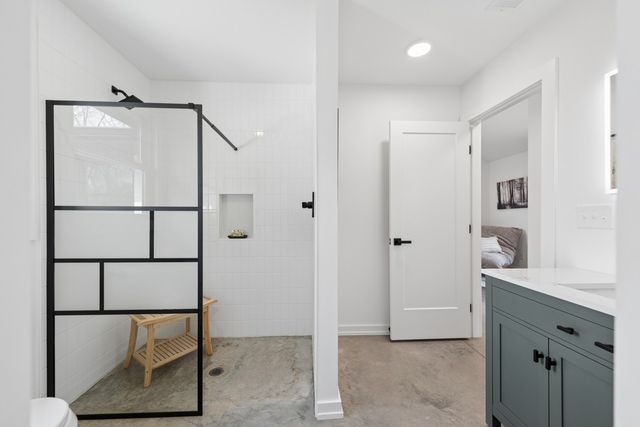 2835 Lakeland Dr, Nashville, TN 37214