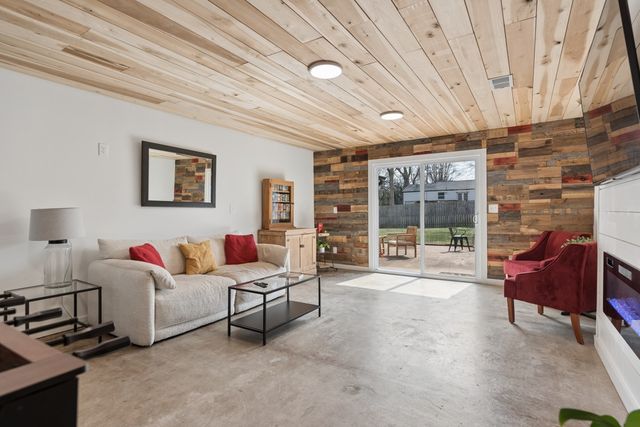 2835 Lakeland Dr, Nashville, TN 37214