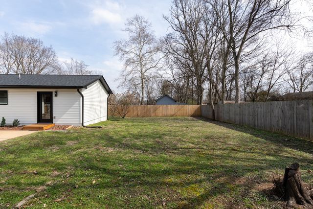 2835 Lakeland Dr, Nashville, TN 37214