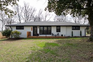 2835 Lakeland Dr, Nashville, TN 37214