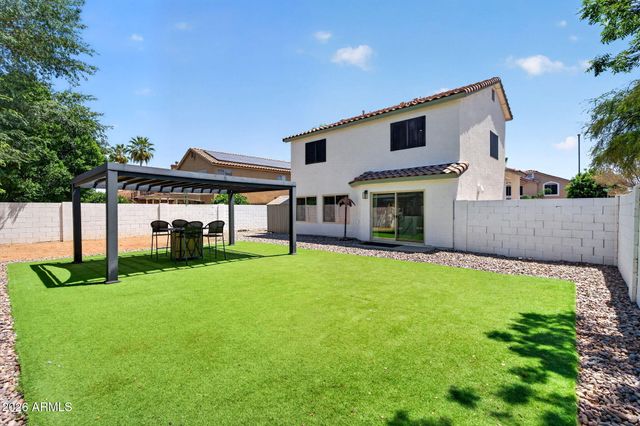 1350 E Gail Court, Gilbert, AZ 85296