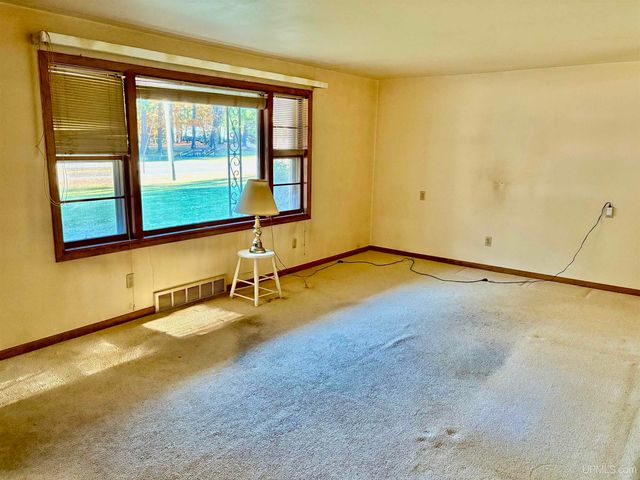 163 Wisconsin Avenue, Montreal, WI 54550