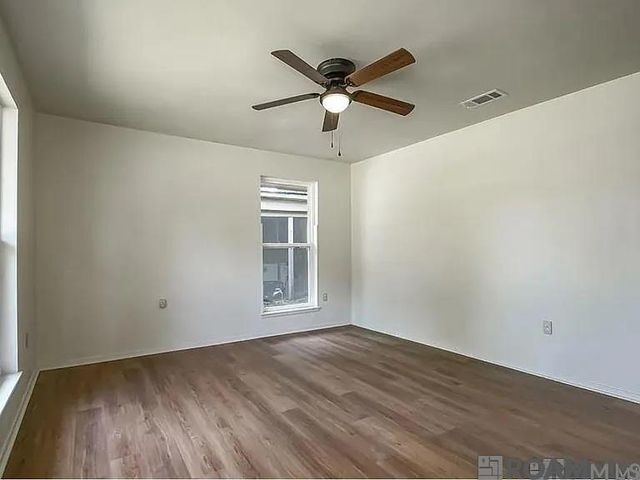 11976 Baylor Dr, Baton Rouge, LA 70816