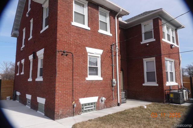 1421 WEBB Street, Detroit, MI 48206