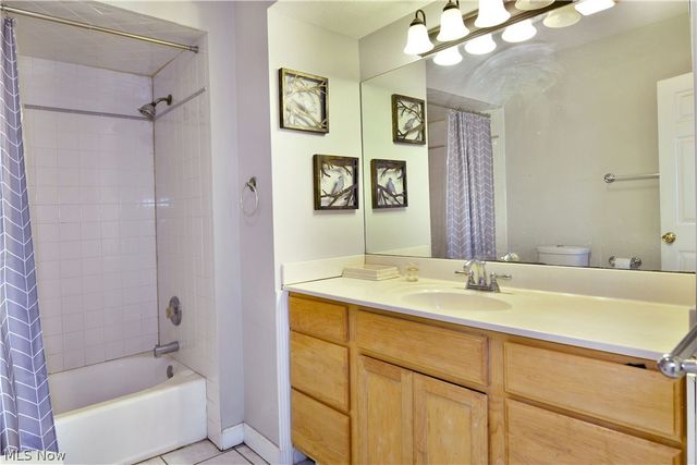 6979 Thompson Clark Road, Bristolville, OH 44402