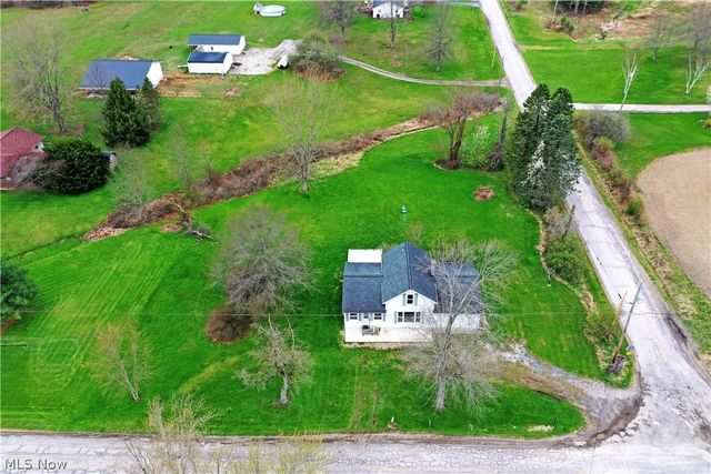 6979 Thompson Clark Road, Bristolville, OH 44402