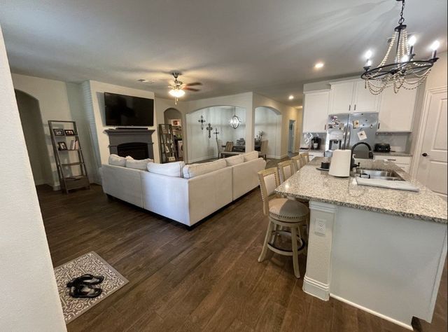 2917 Grizzly Road, Aubrey, TX 76227