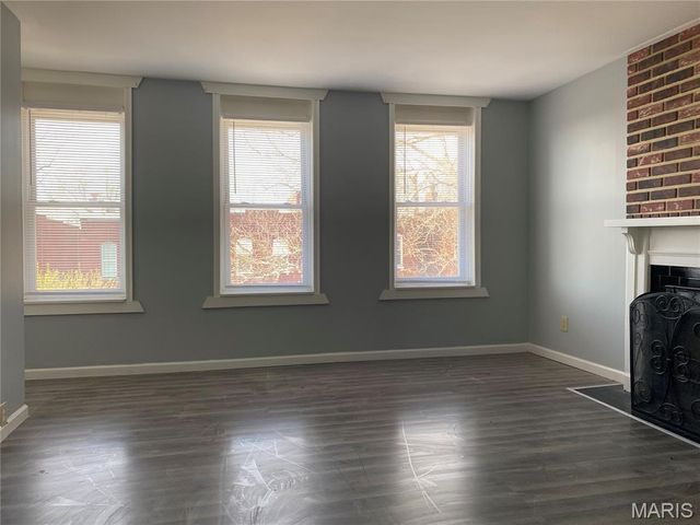 3440 Nebraska Avenue, St Louis, MO 63118