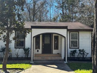 4302 Trent Road, Huffman, TX 77336