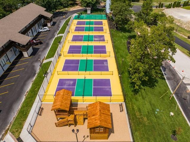 70 Kimberling Crossing Dr 209, Kimberling City, MO 65686