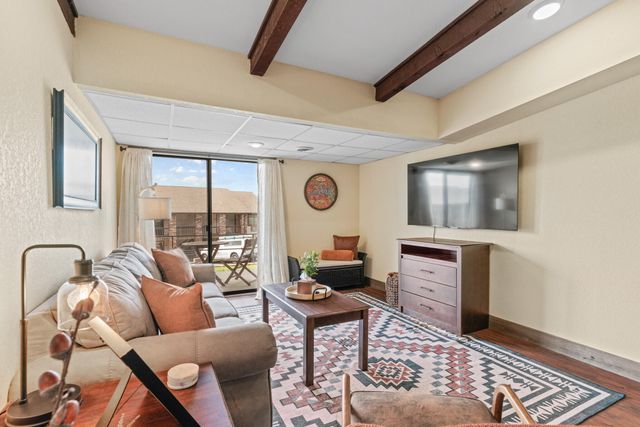 70 Kimberling Crossing Dr 209, Kimberling City, MO 65686