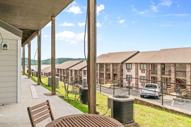 70 Kimberling Crossing Dr 209, Kimberling City, MO 65686