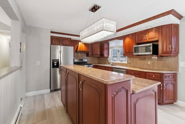 27 Carr Rd 1, Saugus, MA 01906
