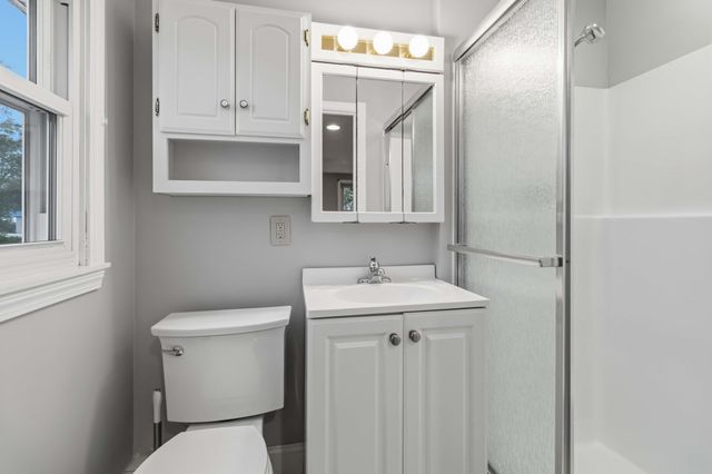 27 Carr Rd 1, Saugus, MA 01906
