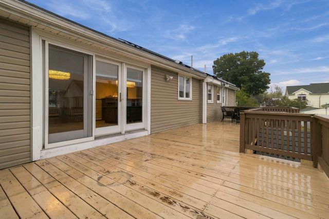 27 Carr Rd 1, Saugus, MA 01906