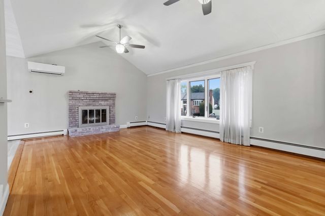 27 Carr Rd 1, Saugus, MA 01906