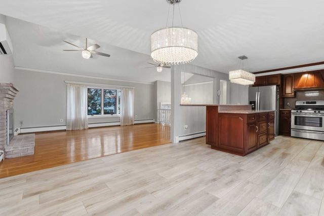27 Carr Rd 1, Saugus, MA 01906