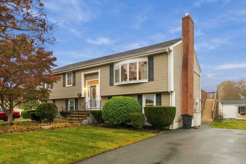 27 Carr Rd 1, Saugus, MA 01906