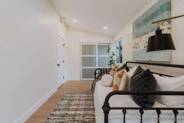 5524 Norwich St, San Diego, CA 92117