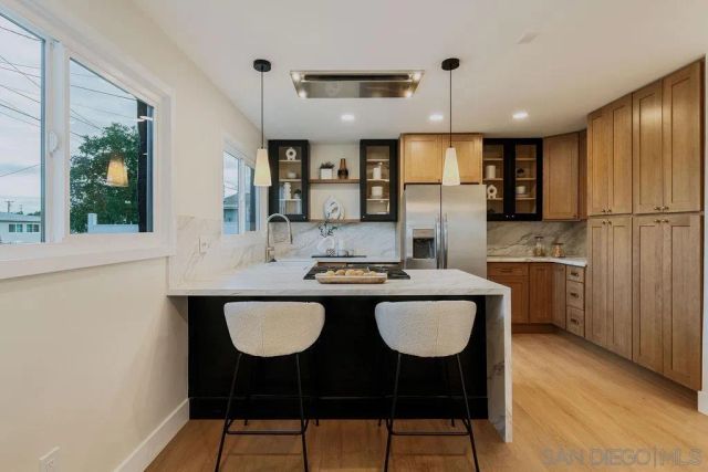 5524 Norwich St, San Diego, CA 92117