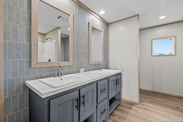 2284 Stevens Rd, Somerset, TX 78069