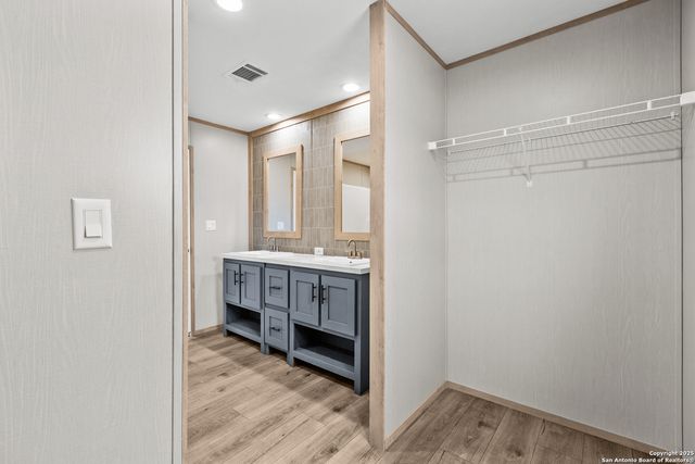 2284 Stevens Rd, Somerset, TX 78069