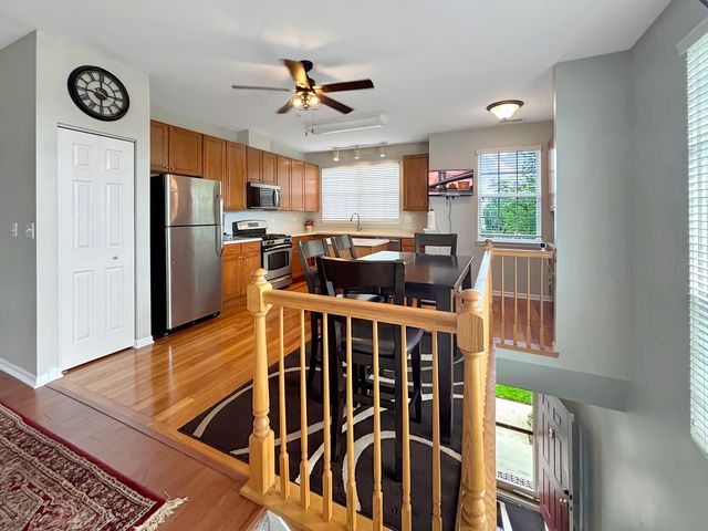 2948 Concord Lane, Wadsworth, IL 60083