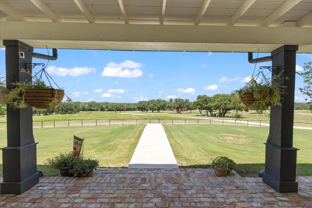 965 County Road 223, Stephenville, TX 76401