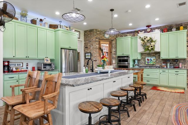965 County Road 223, Stephenville, TX 76401