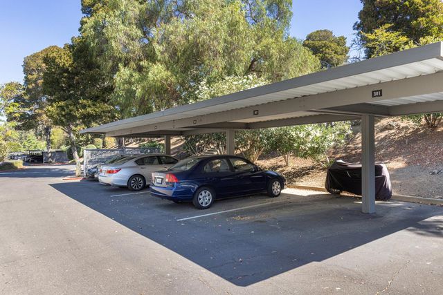 900 Cambridge Drive 56, Benicia, CA 94510