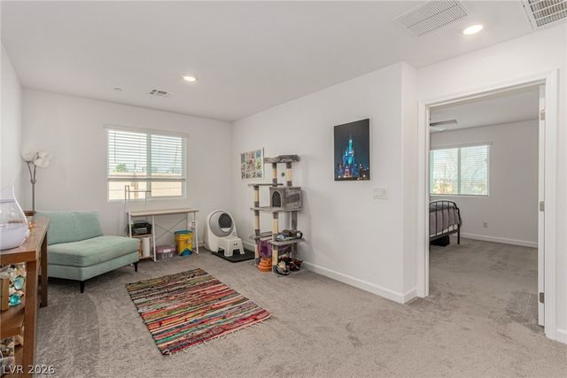 1880 Arcadian King Sun Street, Las Vegas, NV 89106