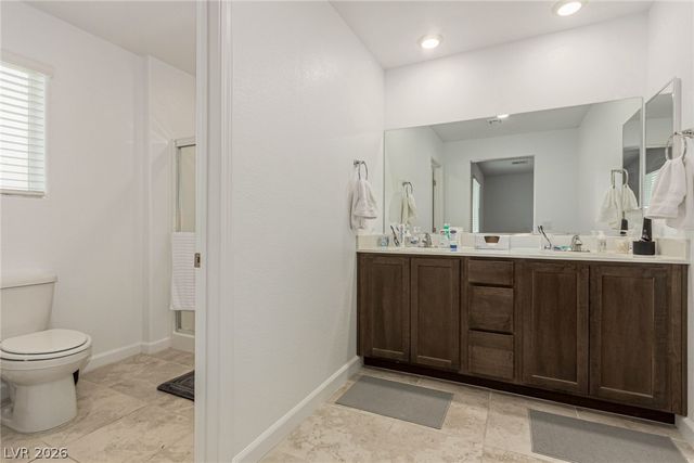 1880 Arcadian King Sun Street, Las Vegas, NV 89106