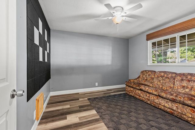3219 Smathers Way, Carmichael, CA 95608