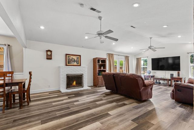 3219 Smathers Way, Carmichael, CA 95608