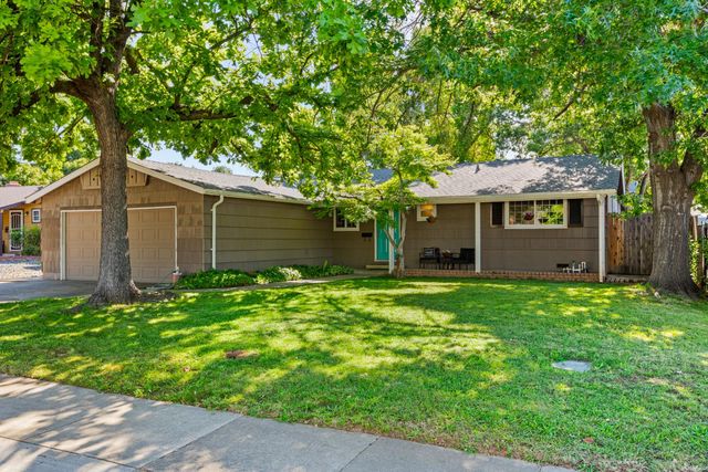 3219 Smathers Way, Carmichael, CA 95608