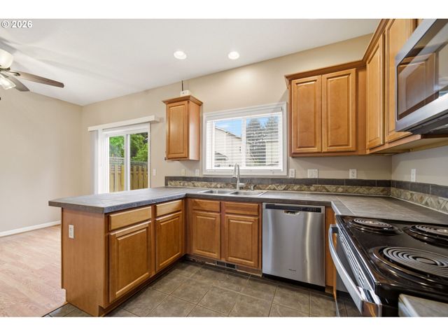 620 Sw Trout Ct, Camas, WA 98607