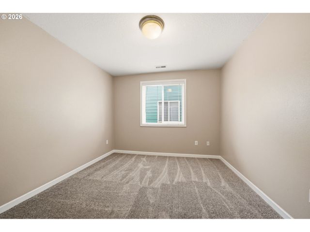 620 Sw Trout Ct, Camas, WA 98607