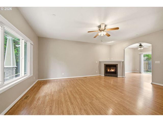 620 Sw Trout Ct, Camas, WA 98607