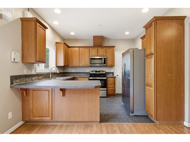 620 Sw Trout Ct, Camas, WA 98607