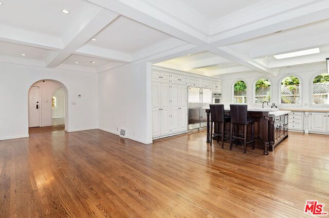 214 S MEDIO Drive, Los Angeles, CA 90049