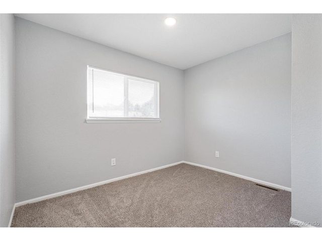 1286 S Troy St, Aurora, CO 80012