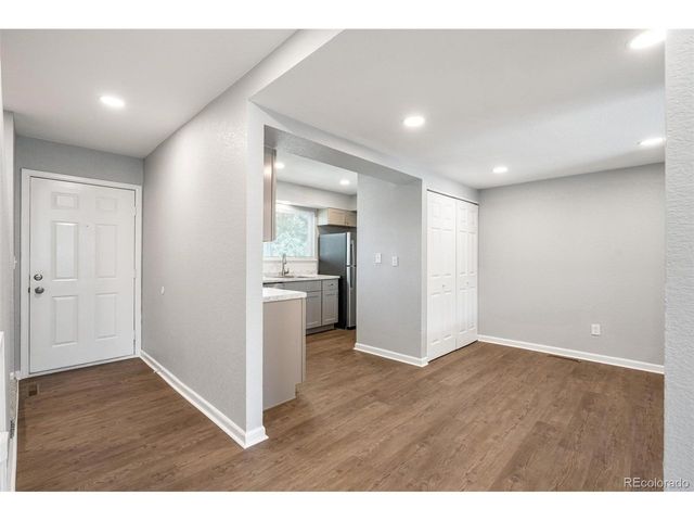 1286 S Troy St, Aurora, CO 80012