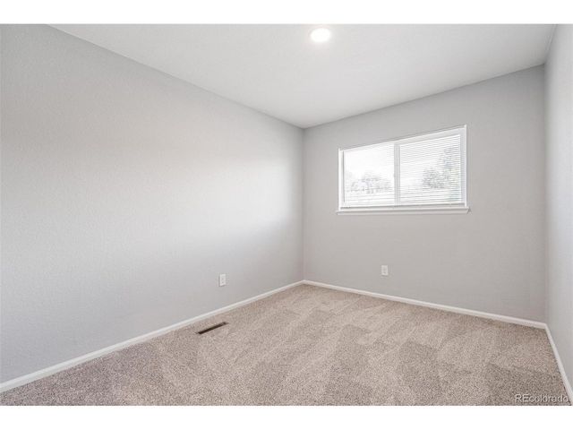 1286 S Troy St, Aurora, CO 80012