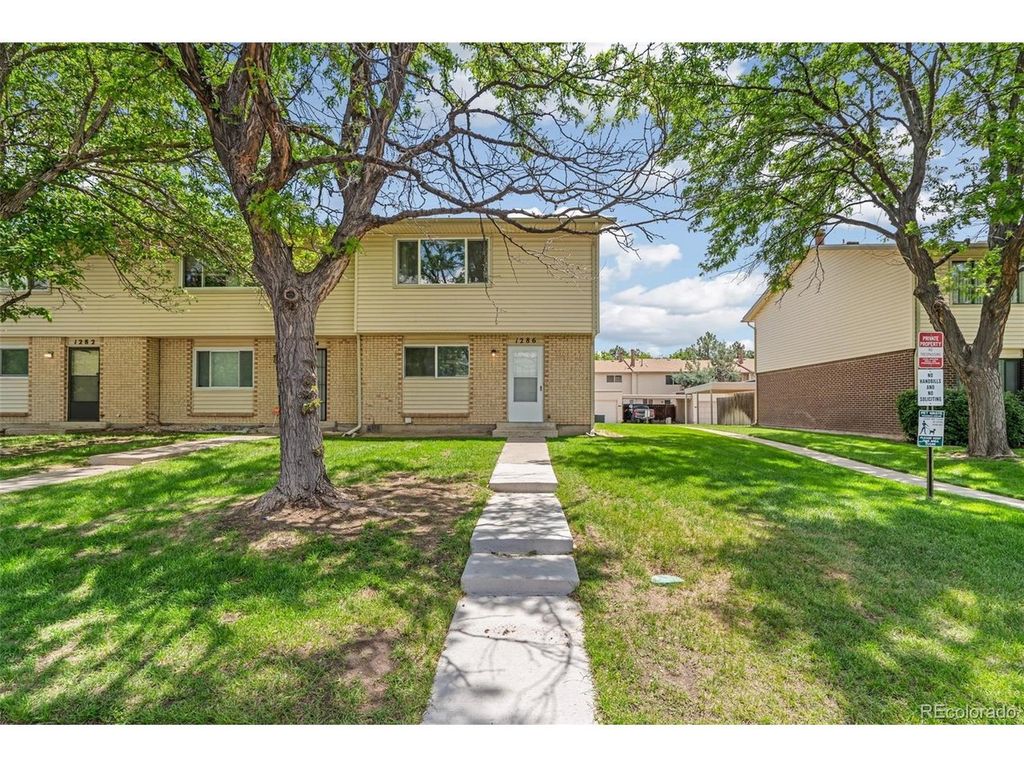 1286 S Troy St, Aurora, CO 80012
