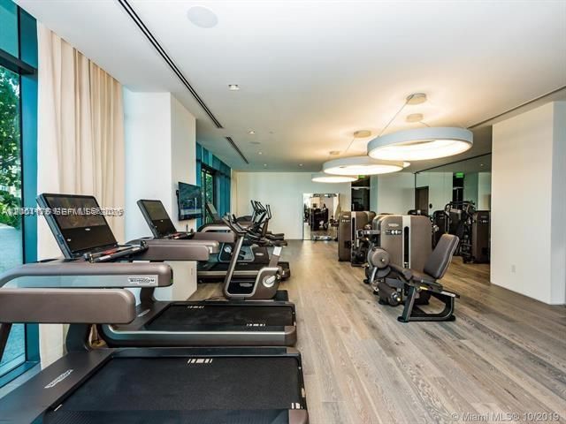 650 NE 32nd St 4306, Miami, FL 33137