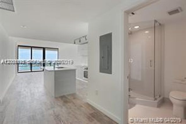 650 NE 32nd St 4306, Miami, FL 33137