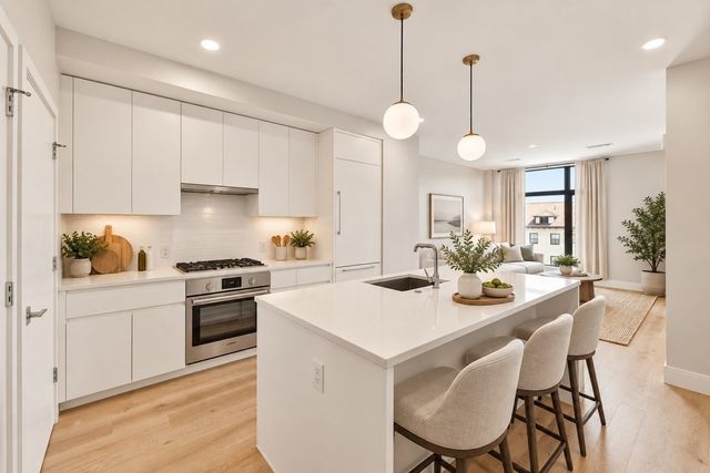 191 Washington St 720, Boston, MA 02135