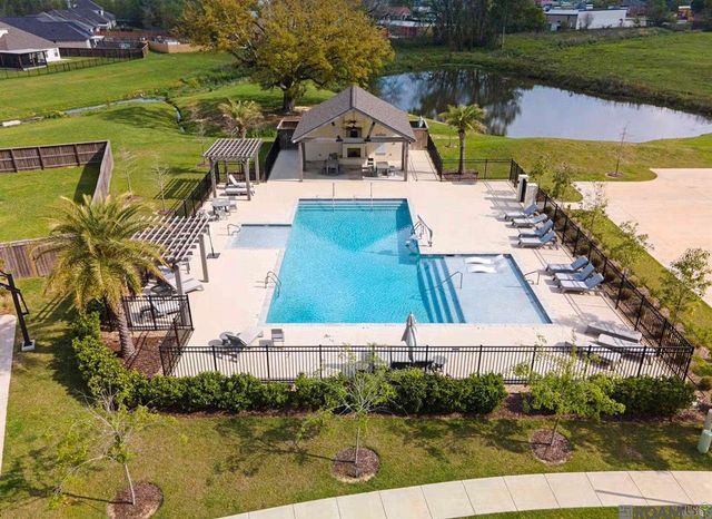 13420 Belle Prairie Dr, Geismar, LA 70734