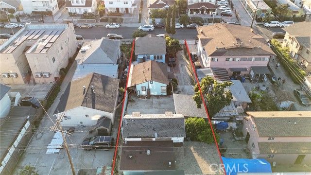 1328 3rd, Los Angeles, CA 90019