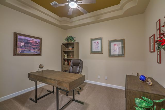 5825 Ridgeline Place NE, Rio Rancho, NM 87144